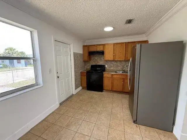 1528 Avenue S, Riviera Beach FL 33404 photo 5