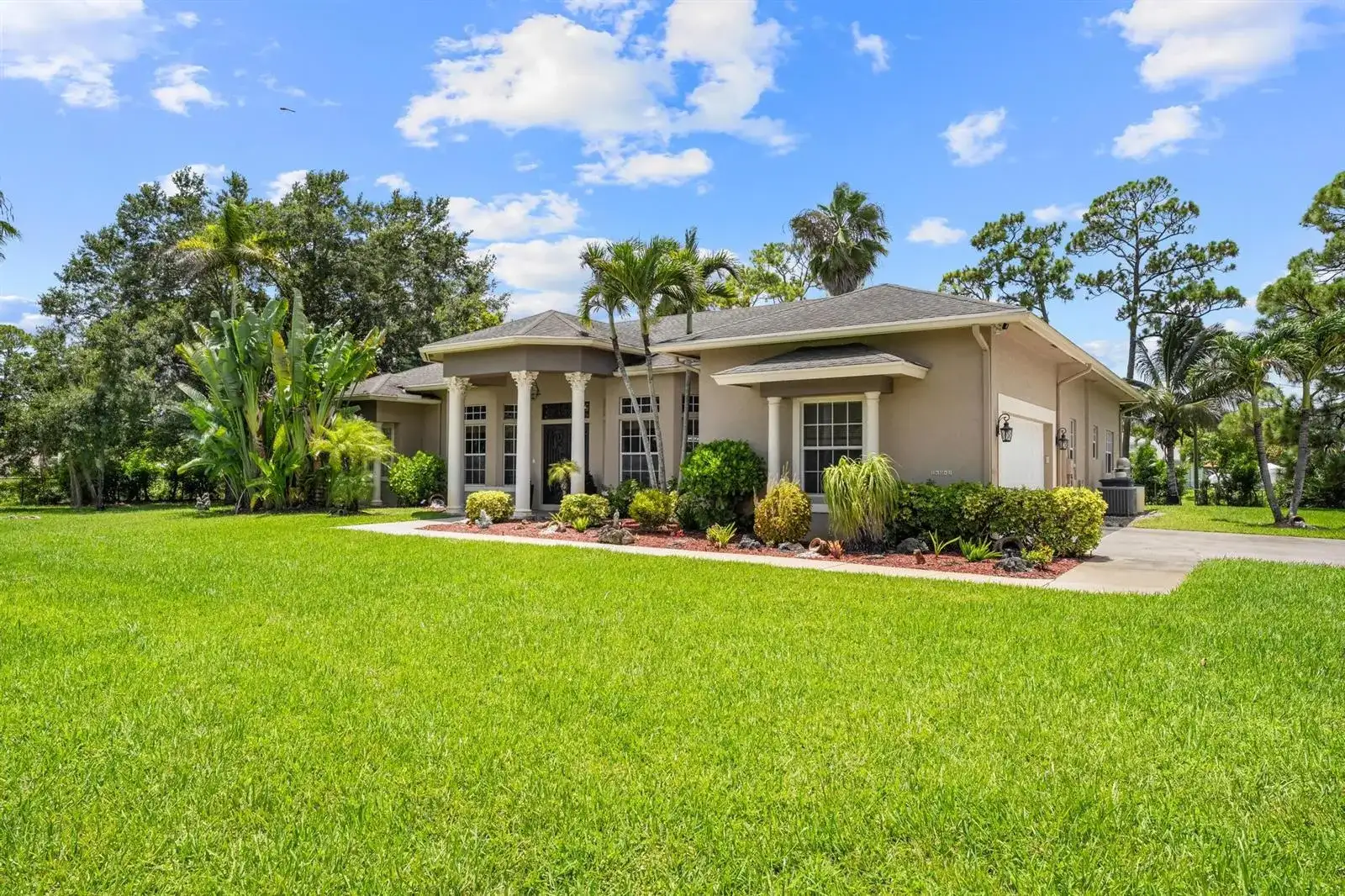 14042 88th Place N, Loxahatchee FL 33470 photo 2