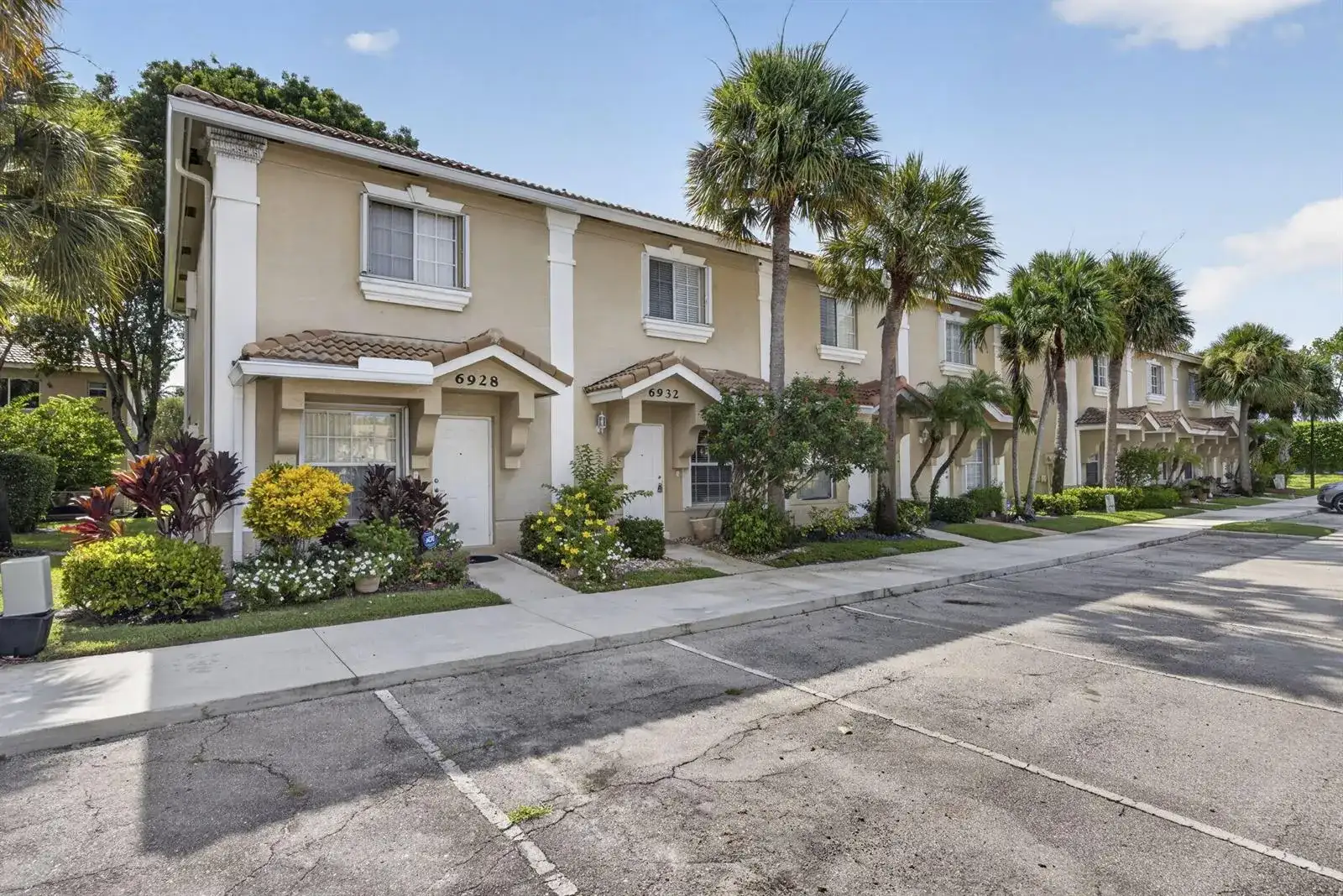 6932 STONEY CREEK Circle, Lake Worth FL 33467 photo 2
