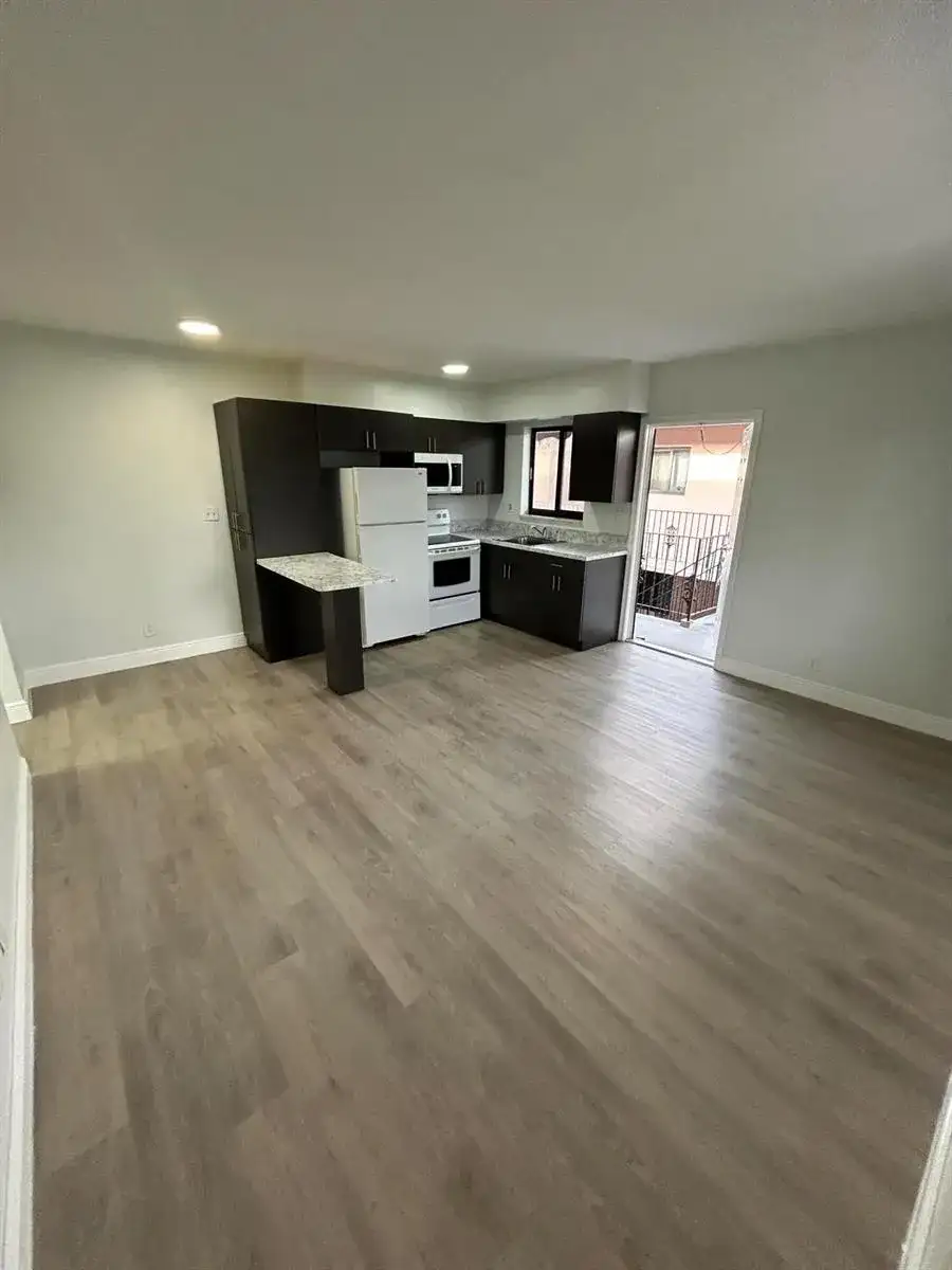 2545 Taft Street # 205, Hollywood FL 33020 photo 2
