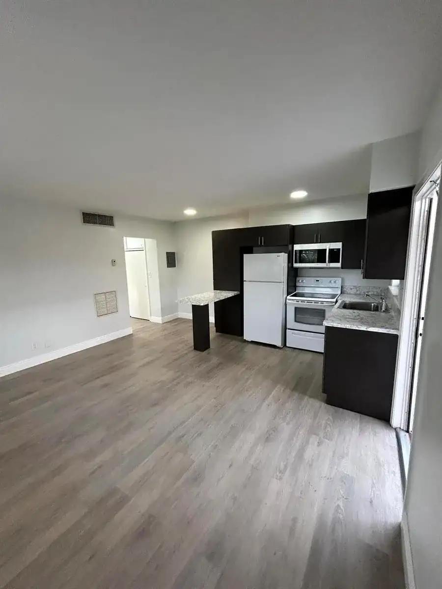 2545 Taft Street # 205, Hollywood FL 33020 photo 3