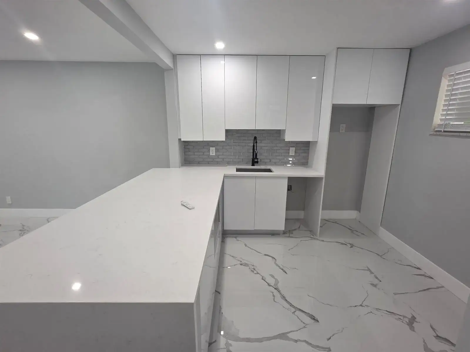 2682 S GARDEN Drive S # 107, Lake Worth FL 33461 photo 4