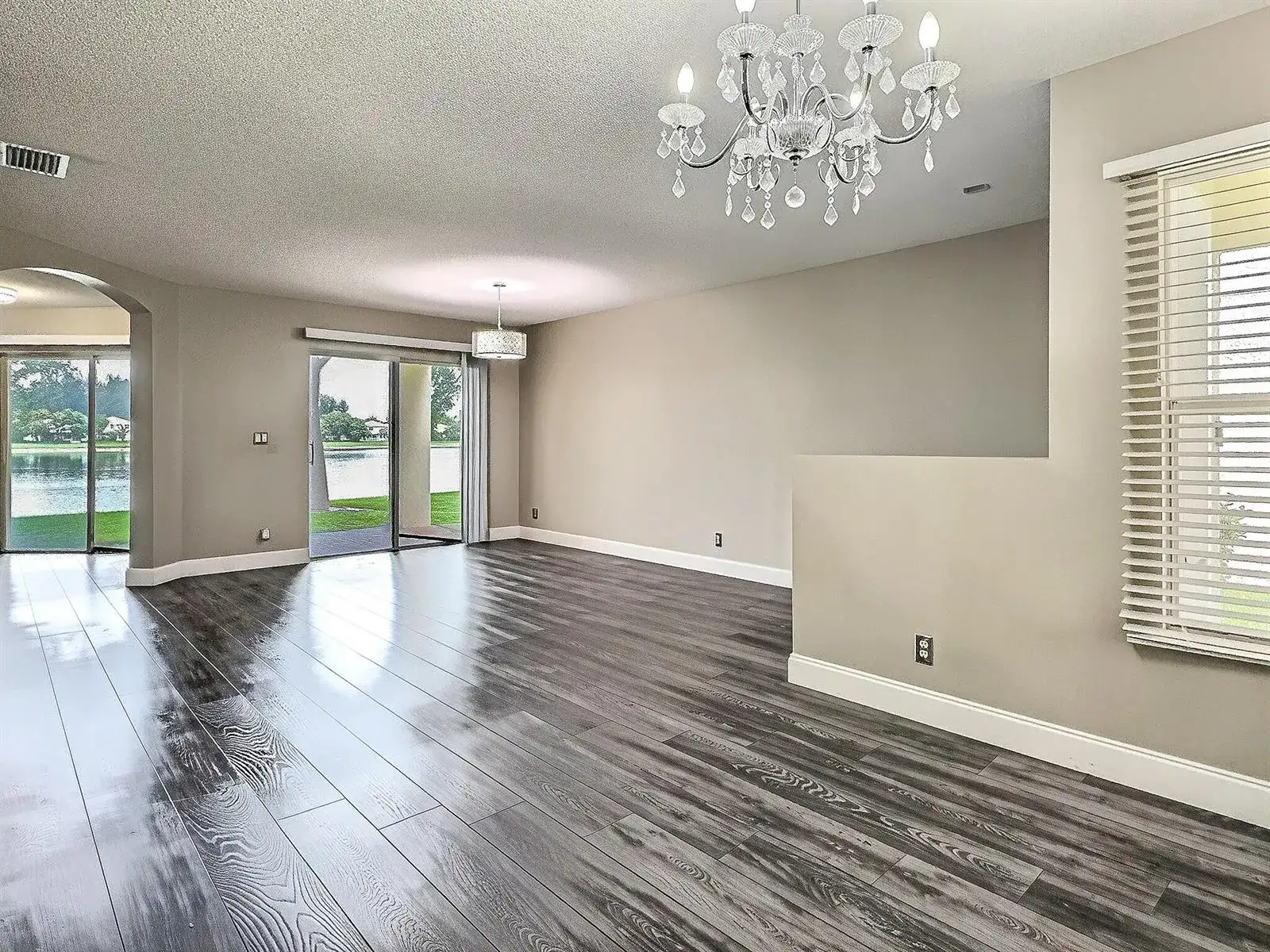 6427 Adriatic Way, West Palm Beach FL 33413 photo 3