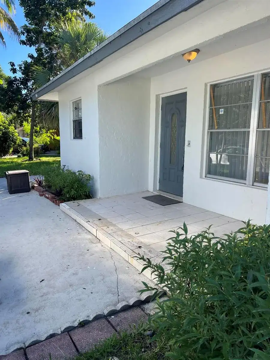 2222 NE 3RD Avenue, Delray Beach FL 33444 photo 5