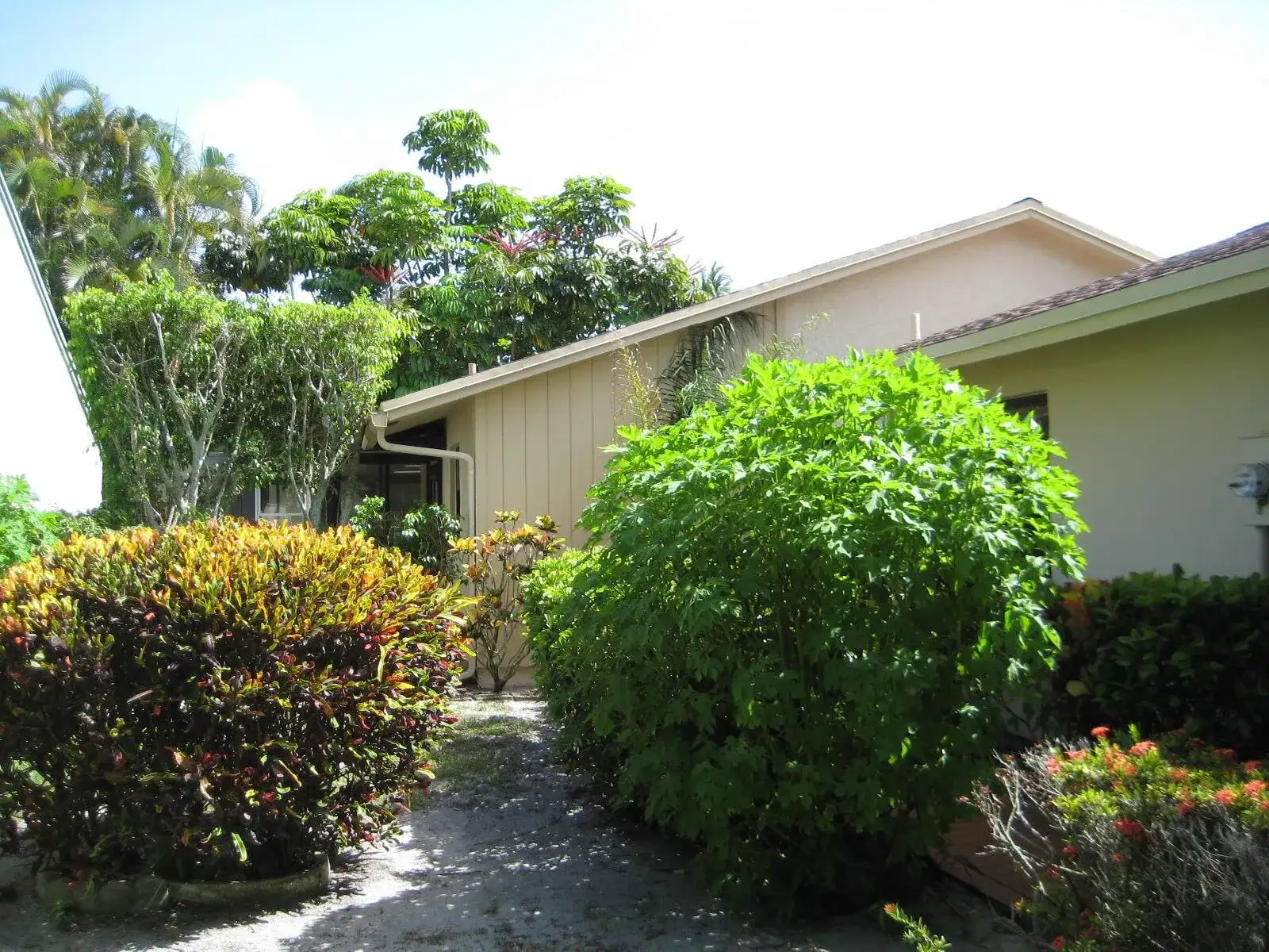 2500 NW 10th Street, Delray Beach FL 33445 photo 2
