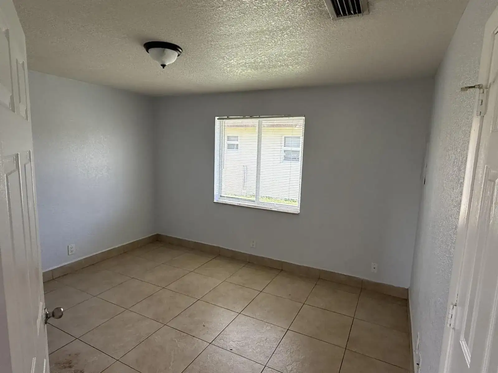 2820 Avenue S # 8, Riviera Beach FL 33404 photo 5