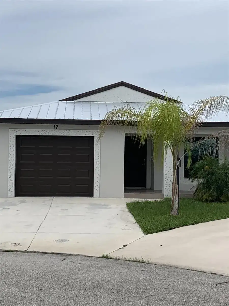 17 EL PORTAL Lane, Port St. Lucie FL 34952 photo 2