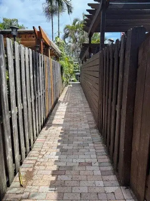 1637 NE 5TH Street # 2, Fort Lauderdale FL 33301 photo 4