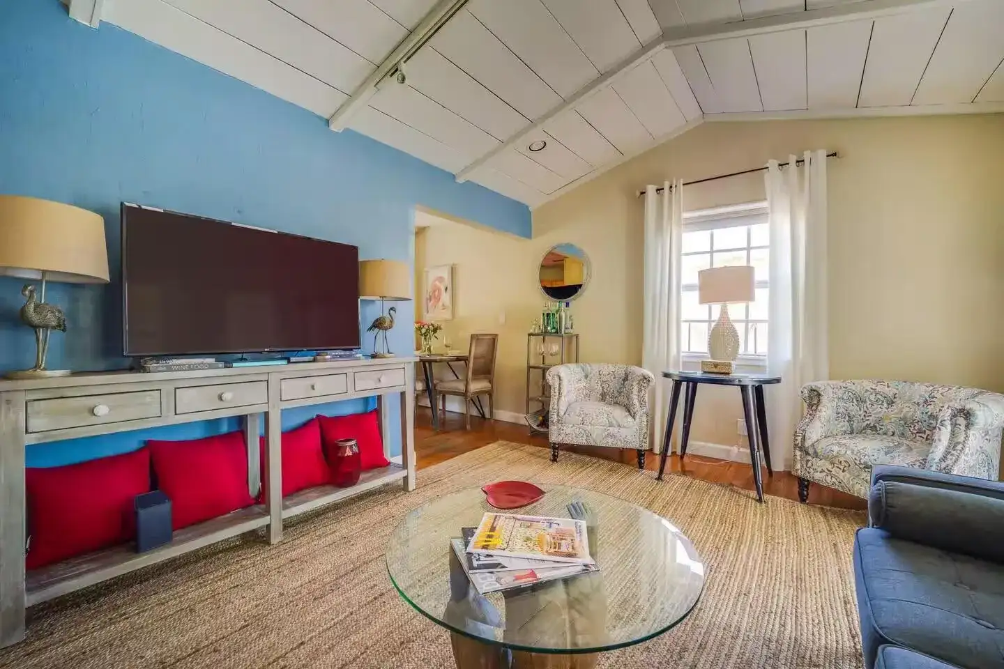2515 NE 8th Avenue, Wilton Manors FL 33305 photo 4