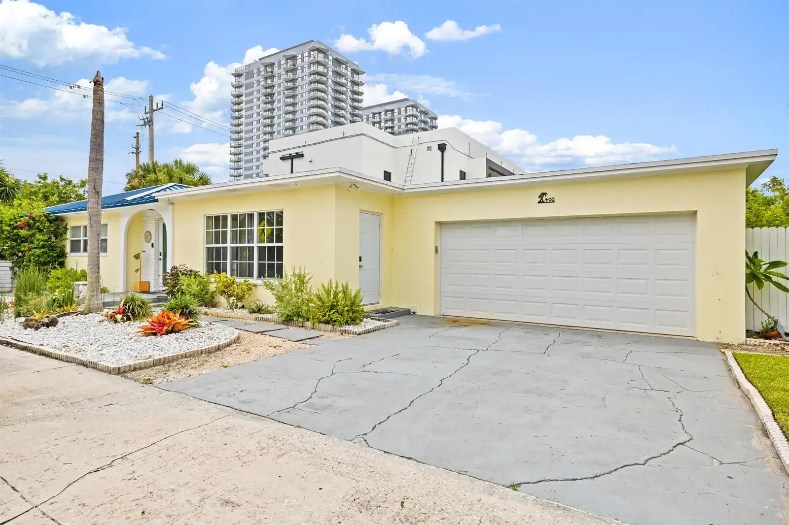 400 45TH Street, West Palm Beach FL 33407 photo 2