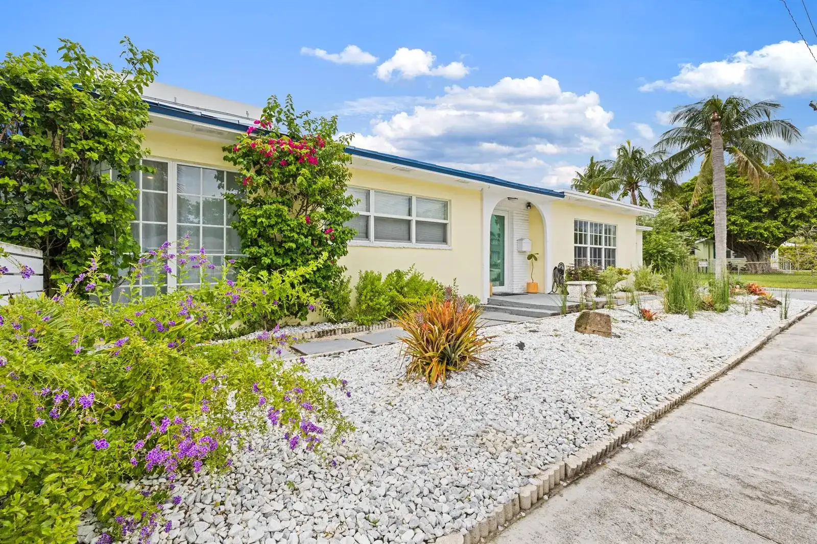 400 45TH Street, West Palm Beach FL 33407 photo 3