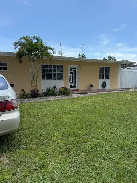 1836 Baythorne Road, West Palm Beach FL 33415 photo 3