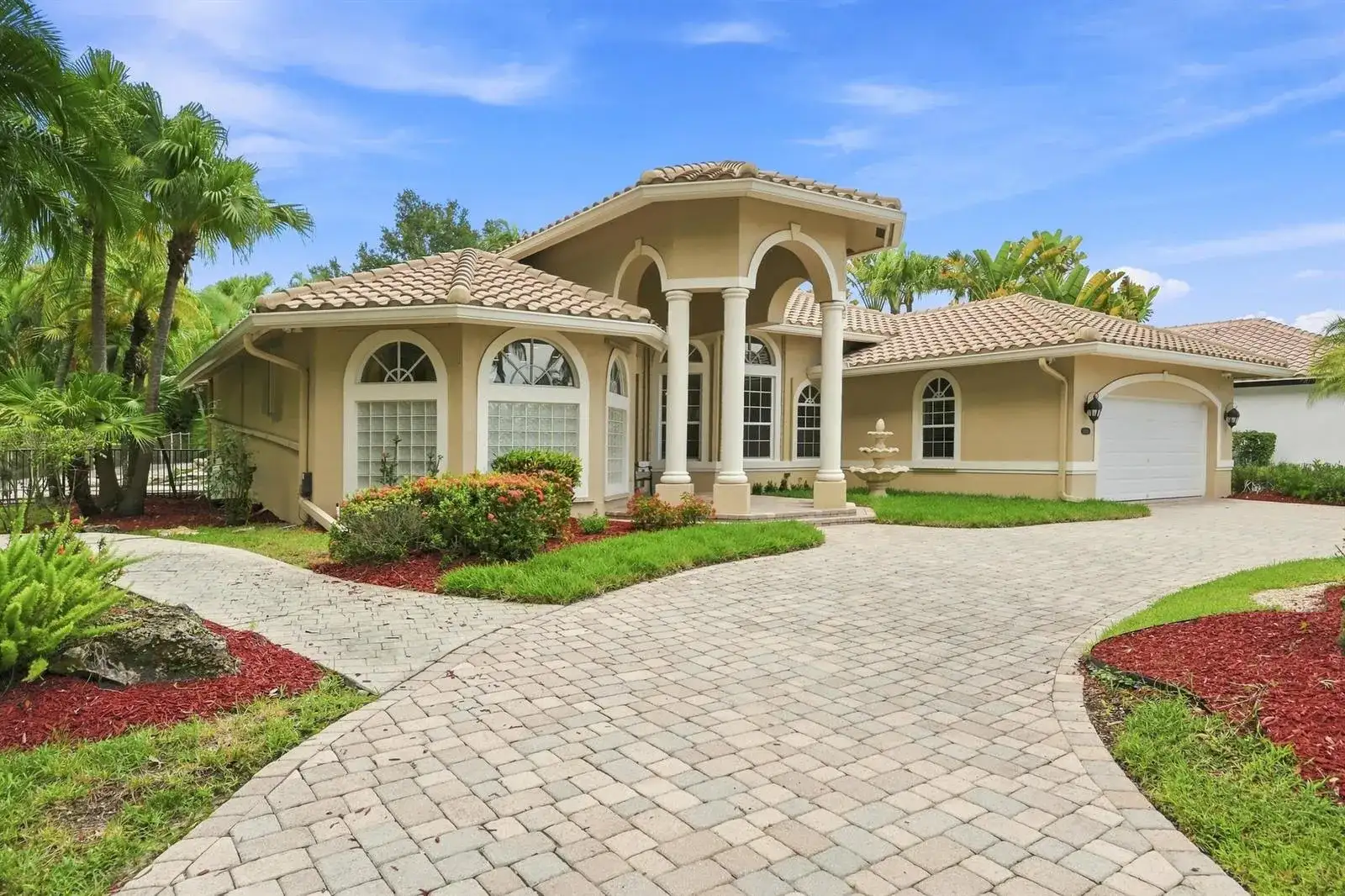 11889 NW 12TH Drive, Coral Springs FL 33071 photo 3