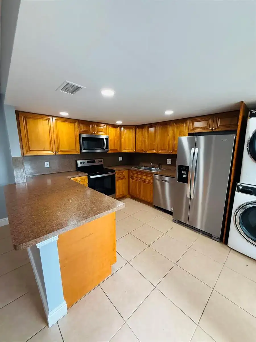 12134 Regal Court E, Wellington FL 33414 photo 3