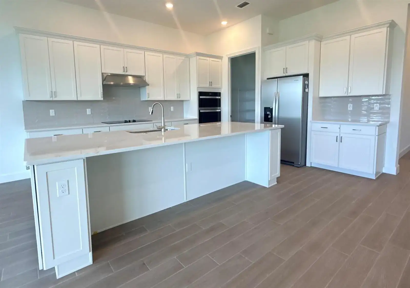 10400 SW Highpointe Drive, Stuart FL 34997 photo 4