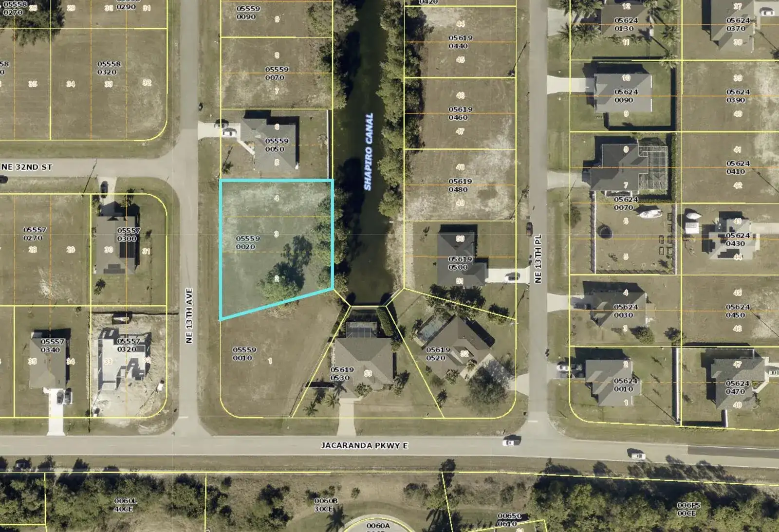 3135 NE 13TH Avenue, Cape Coral FL 33909 photo 2