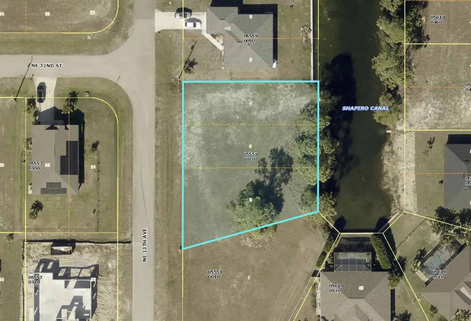 3135 NE 13TH Avenue, Cape Coral FL 33909 photo 3