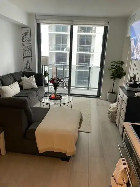 55 SW 9th Street # 3209, Miami FL 33130 photo 5