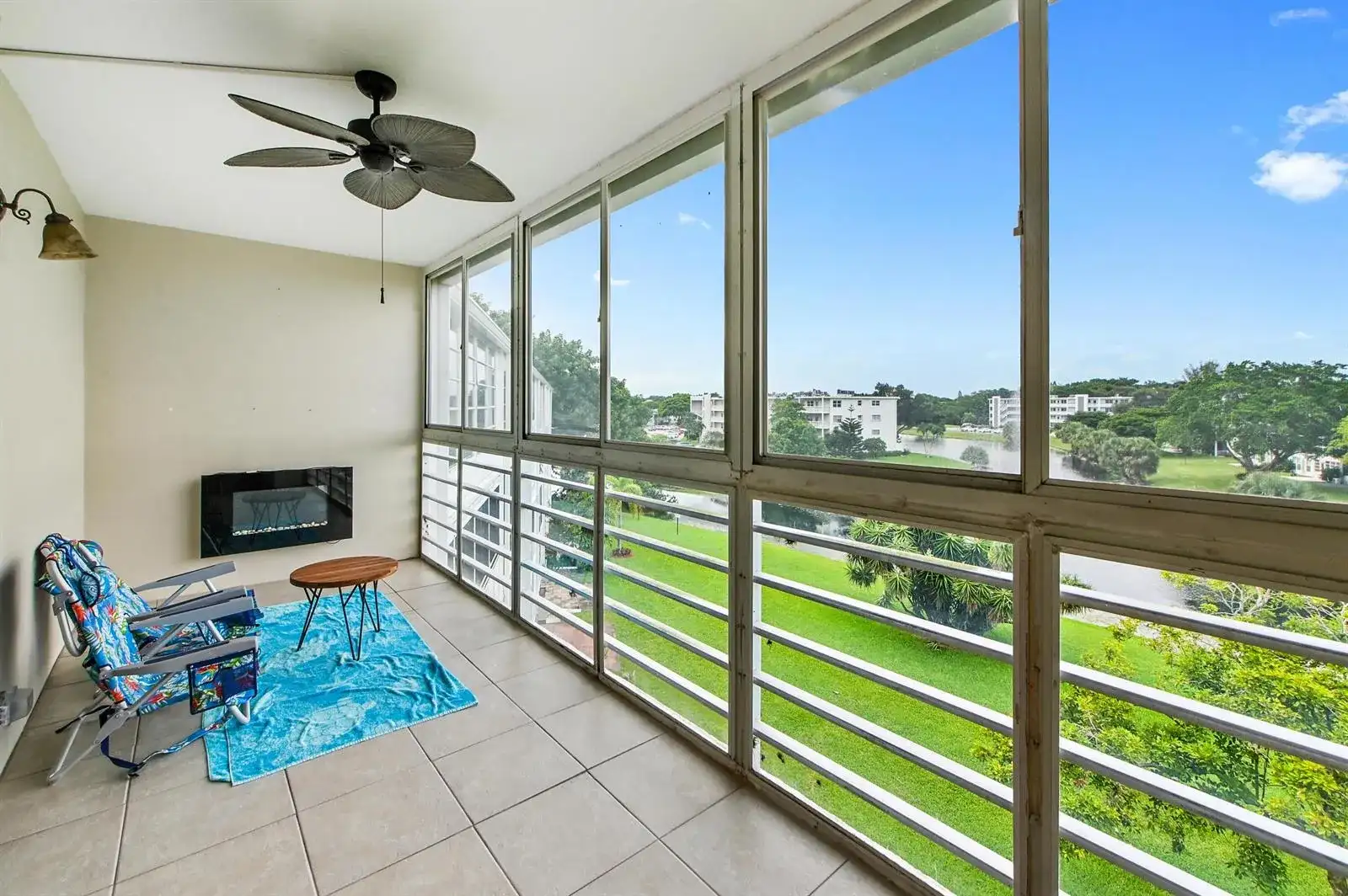 4087 Newport S, Deerfield Beach FL 33442 photo 2