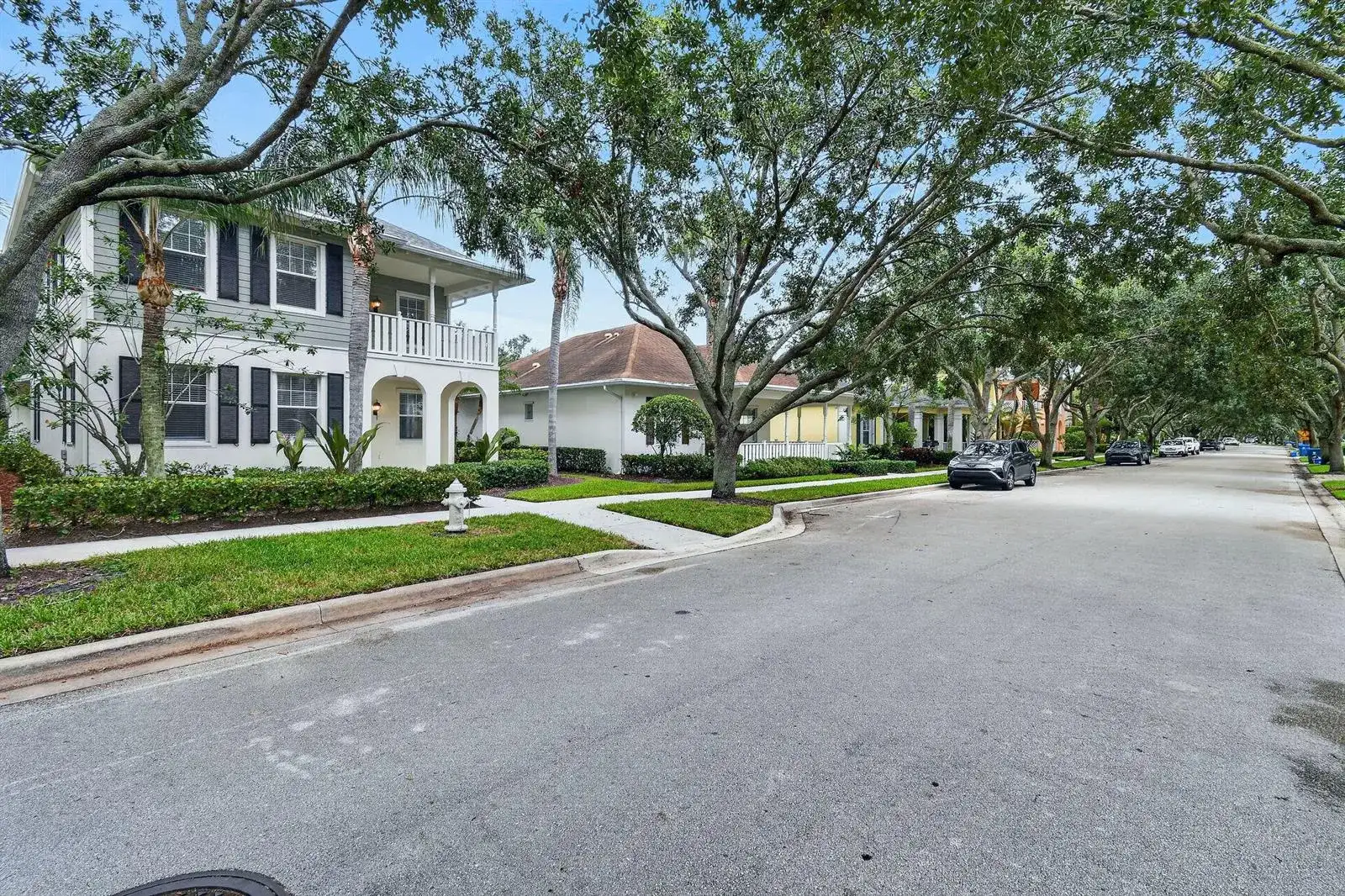303 Caravelle Drive, Jupiter FL 33458 photo 2