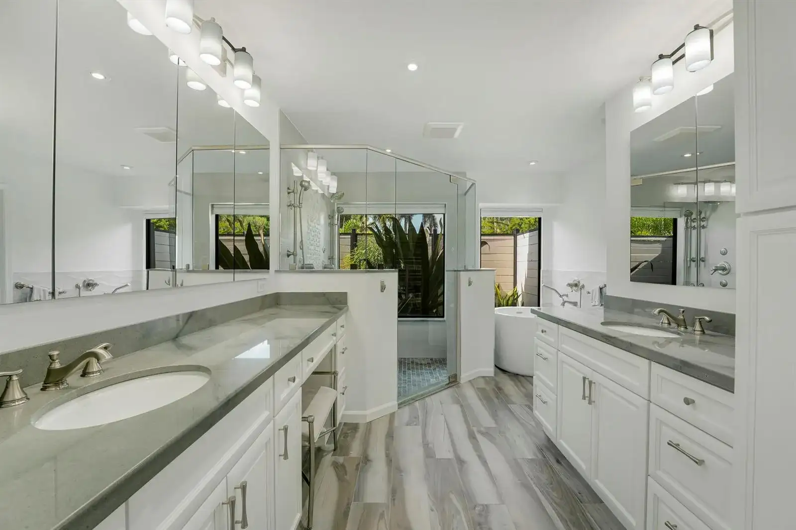 11 Alnwick Road, Palm Beach Gardens FL 33418 photo 3