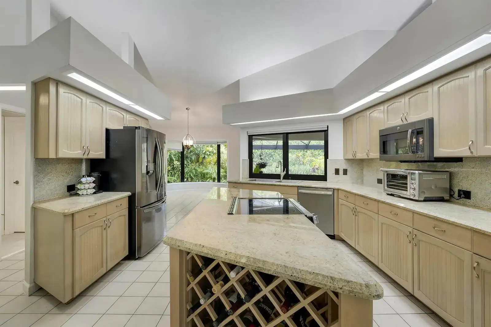 11 Alnwick Road, Palm Beach Gardens FL 33418 photo 4