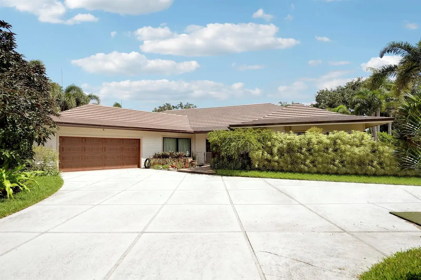 11 Alnwick Road, Palm Beach Gardens FL 33418 photo 5