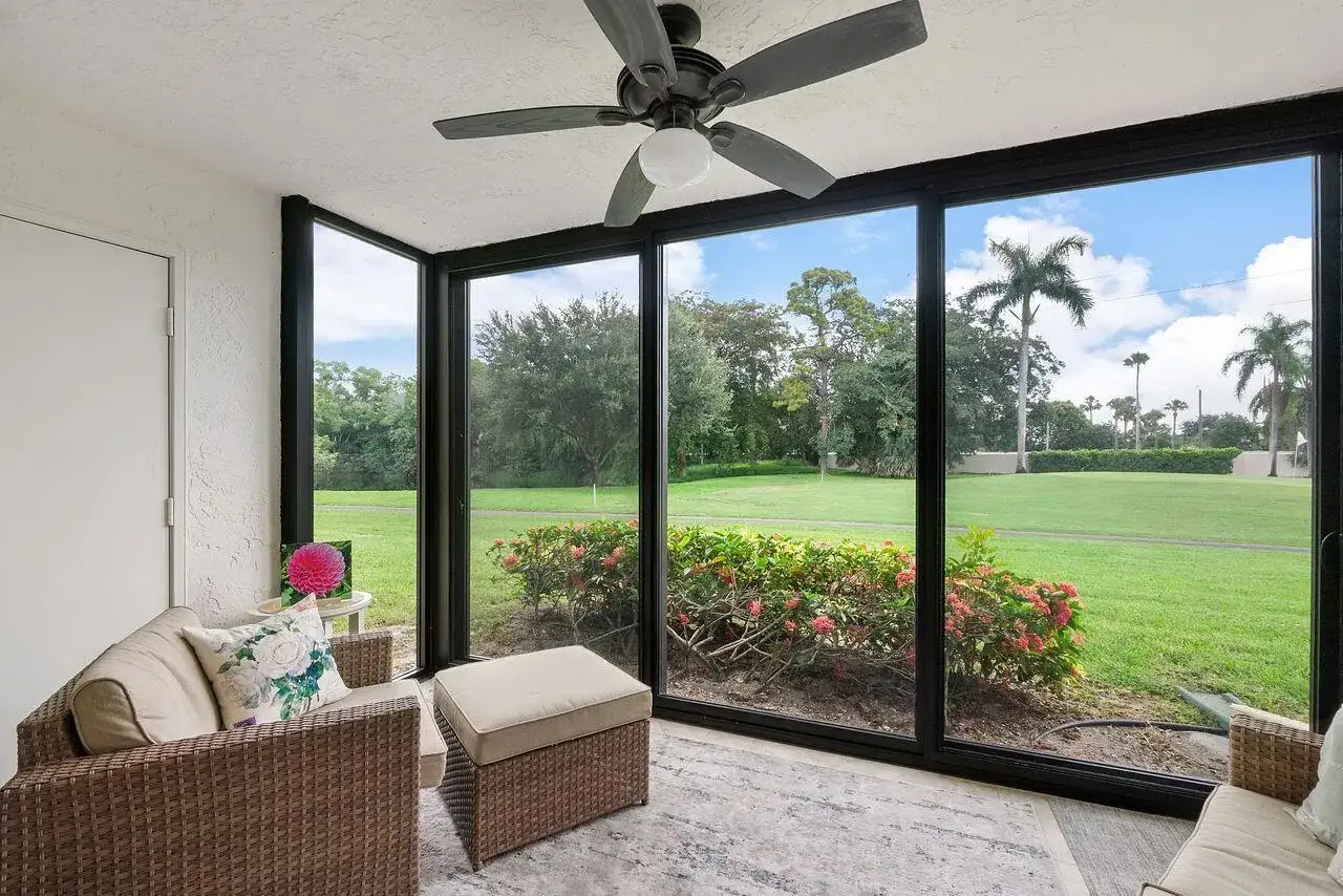 5055 Oak Hill Lane # 213, Delray Beach FL 33484 photo 2
