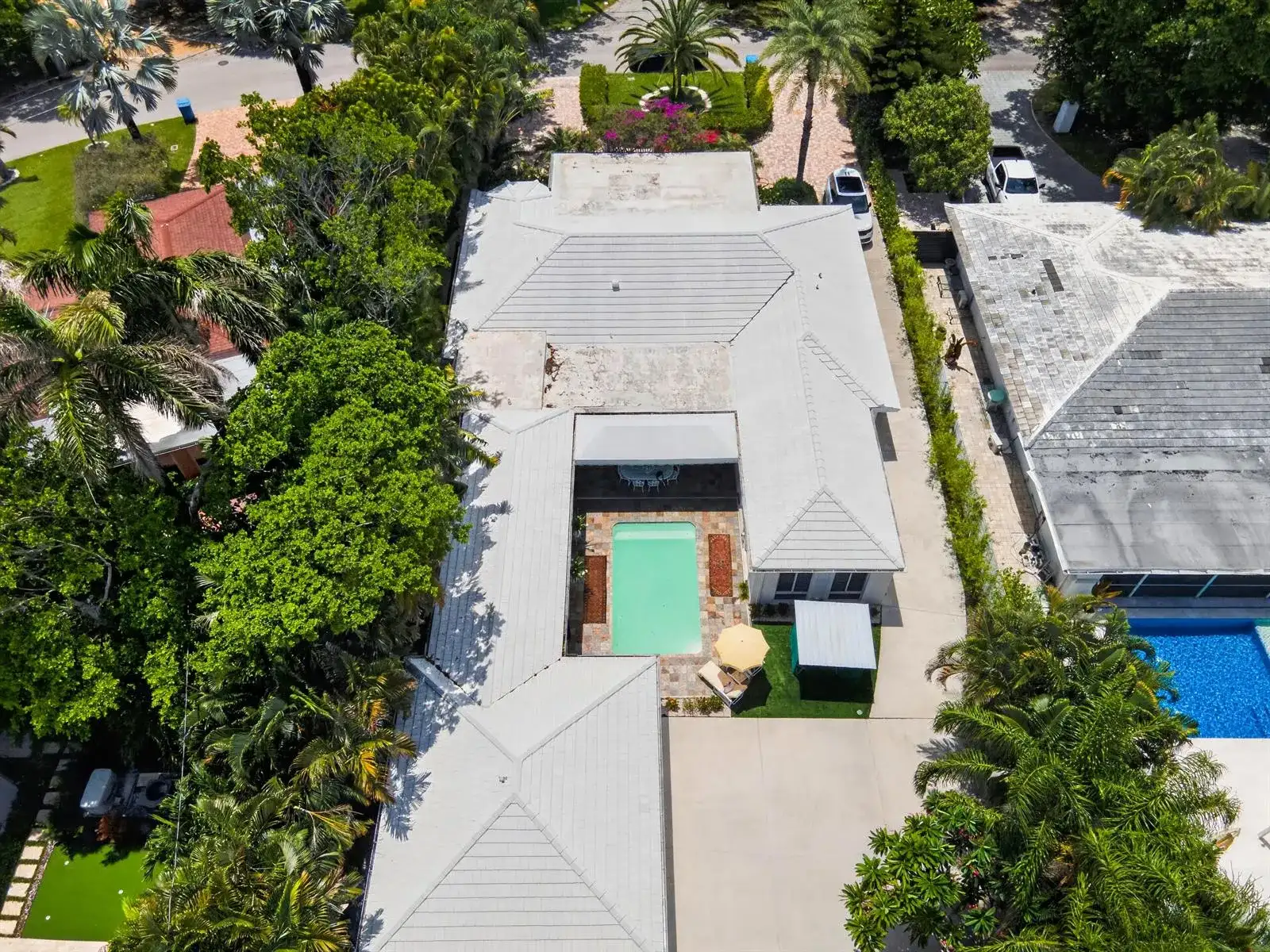 714 S ATLANTIC Drive, Lantana FL 33462 photo 4