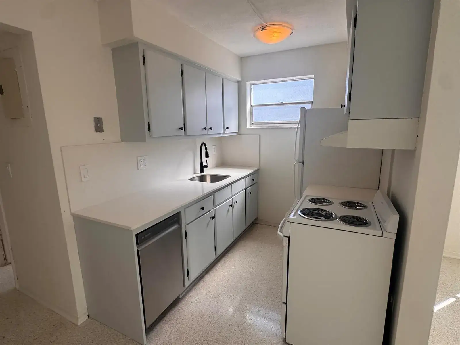 1555 TYLER Street # 01, Hollywood FL 33020 photo 2