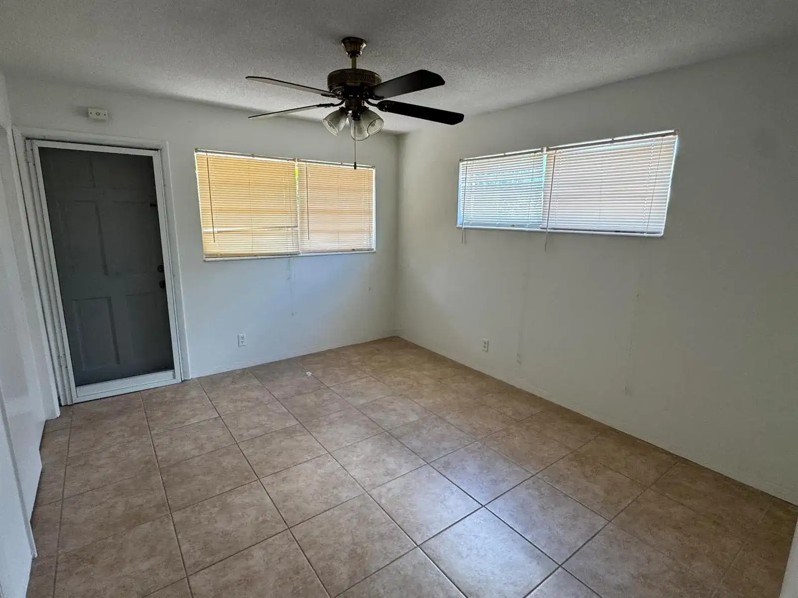 1555 TYLER Street # 01, Hollywood FL 33020 photo 5