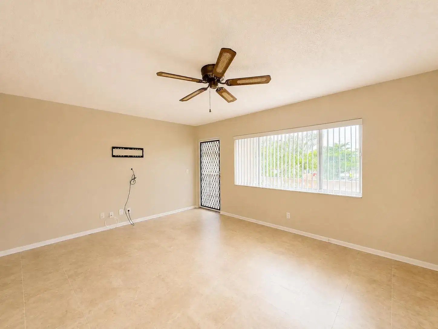555 PURDY Lane # 309, Palm Springs FL 33461 photo 5