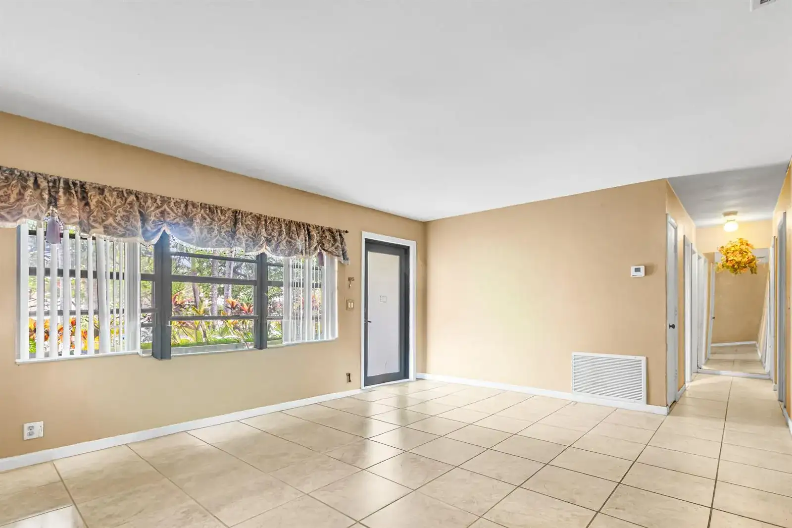 9522 Affirmed Lane, Boca Raton FL 33496 photo 5