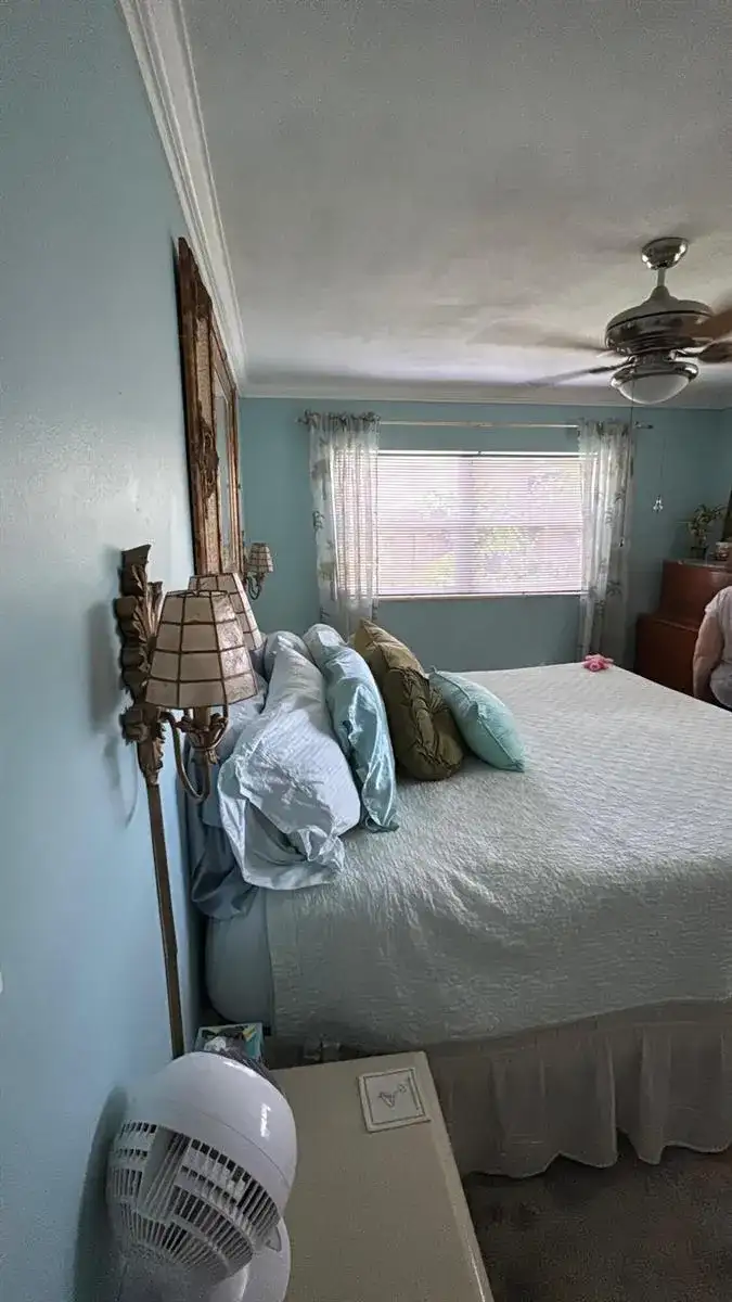 2869 SE 1st Place, Boynton Beach FL 33435 photo 4