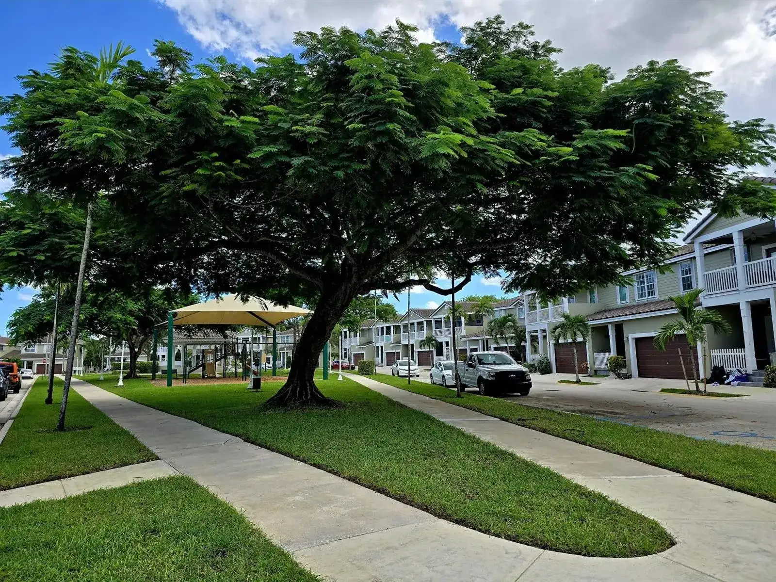 10589 NW 56th Place, Coral Springs FL 33076 photo 3