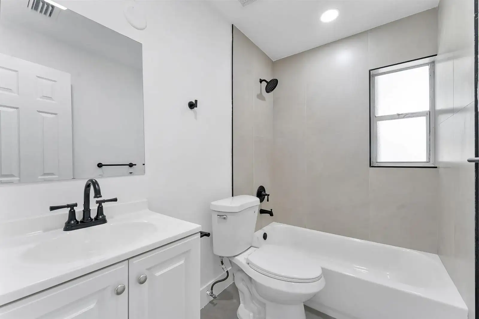 441 NW 2ND Avenue, Deerfield Beach FL 33441 photo 5