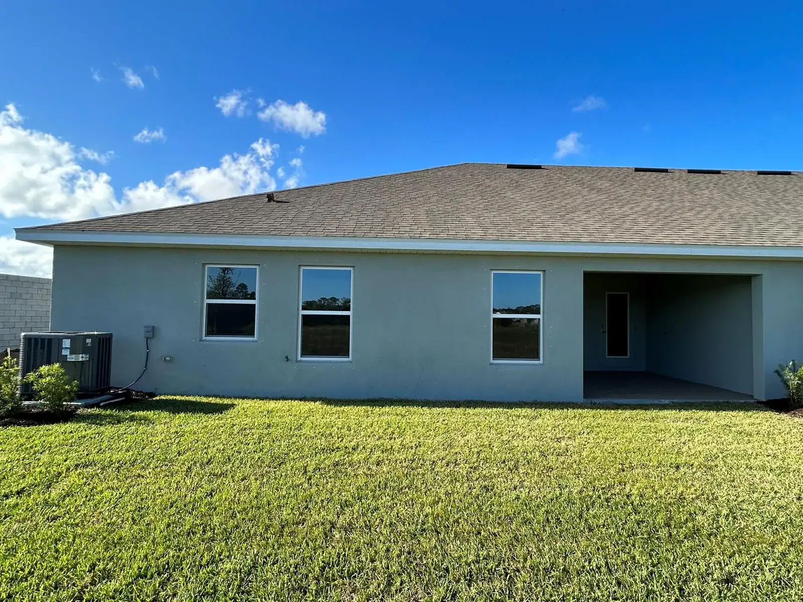 8602 GIOVANNI Avenue, Fort Pierce FL 34951 photo 2
