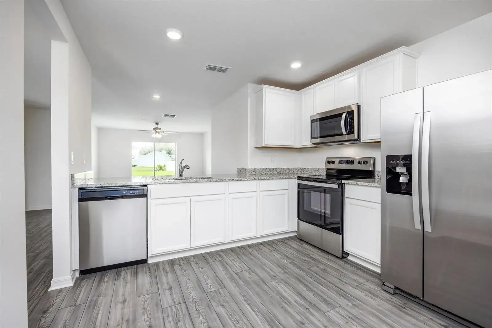 375 SW Dwight Avenue, Port St. Lucie FL 34983 photo 4