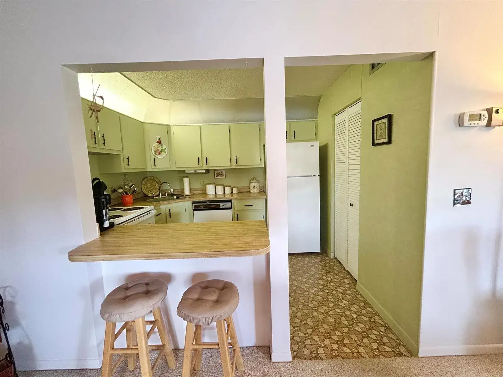 132 Lake Pine Circle # 2, FL 33463 photo 4