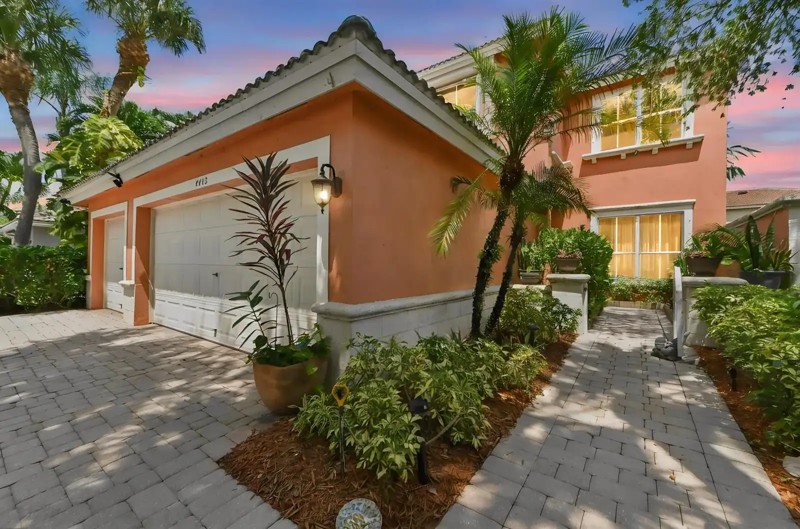 4442 ONEGA Circle, West Palm Beach FL 33409 photo 2