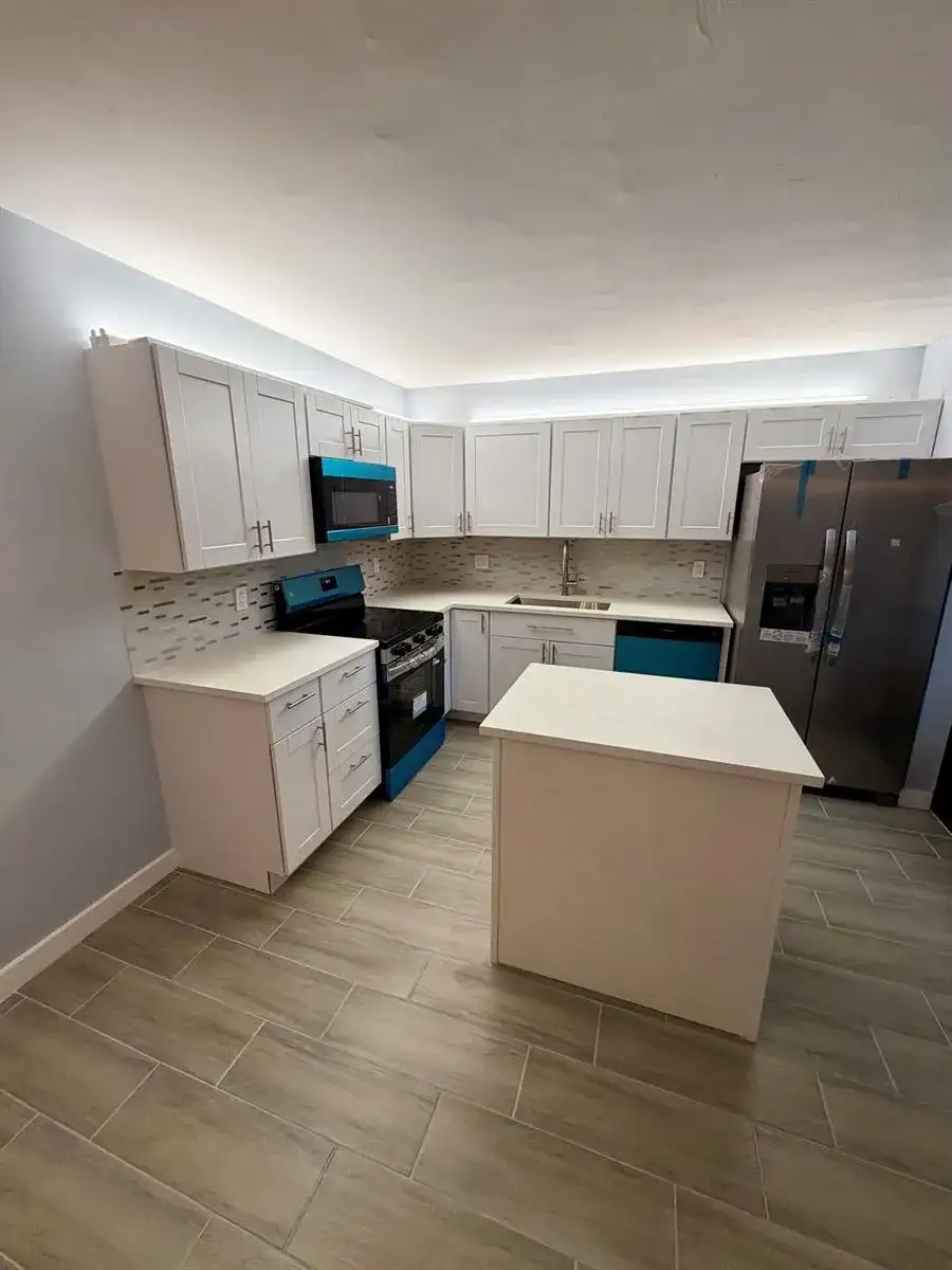 736 NW 98TH Circle, Plantation FL 33324 photo 3