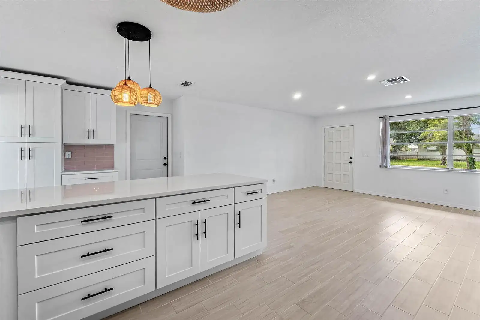 6185 SE AUDUBON Lane, Hobe Sound FL 33455 photo 4