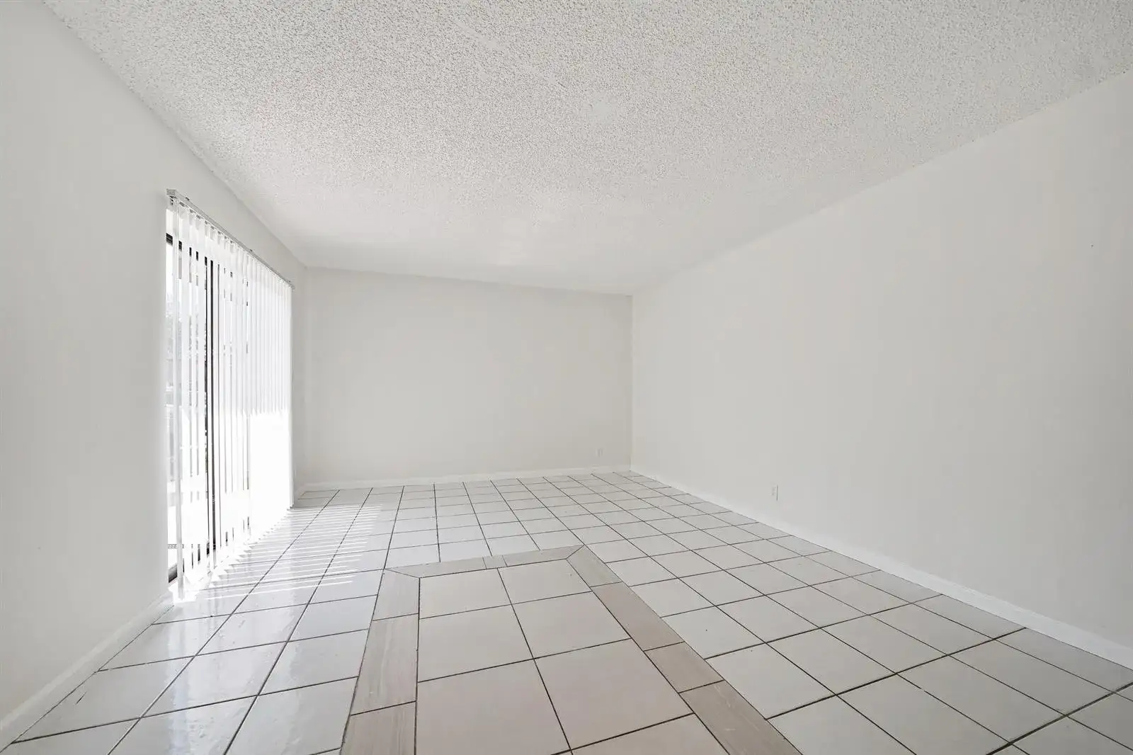2173 White Pine Circle # C, FL 33415 photo 2