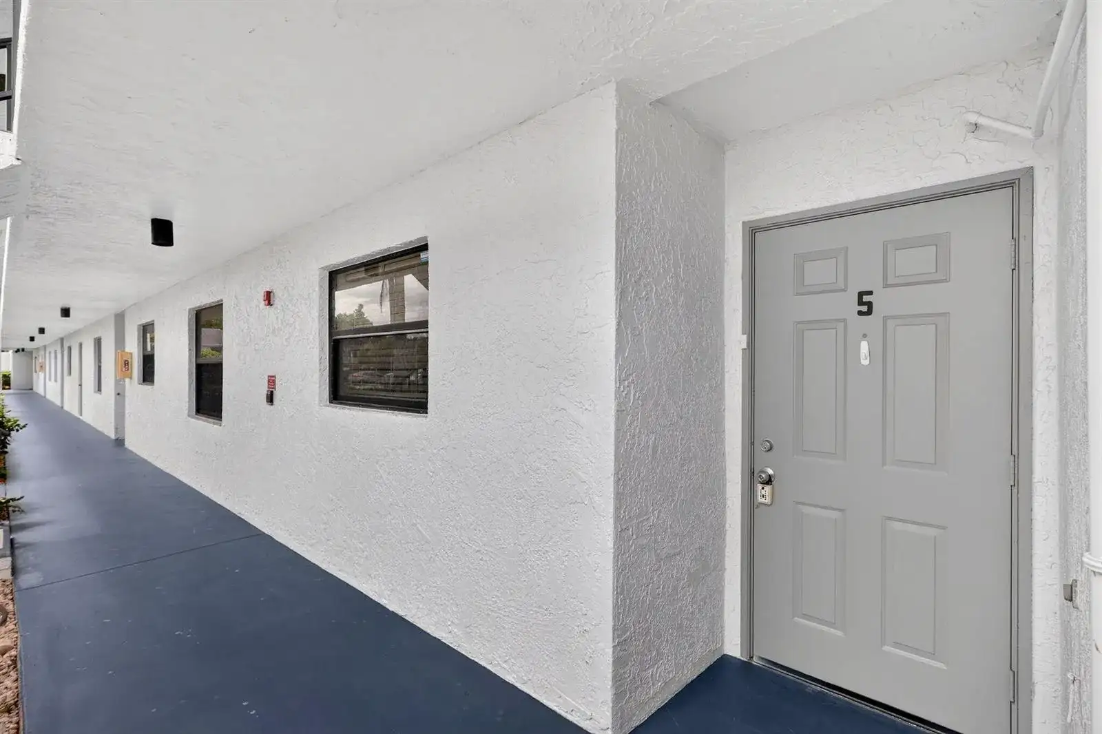 1200 SE Parkview Place # 5, Stuart FL 34994 photo 3