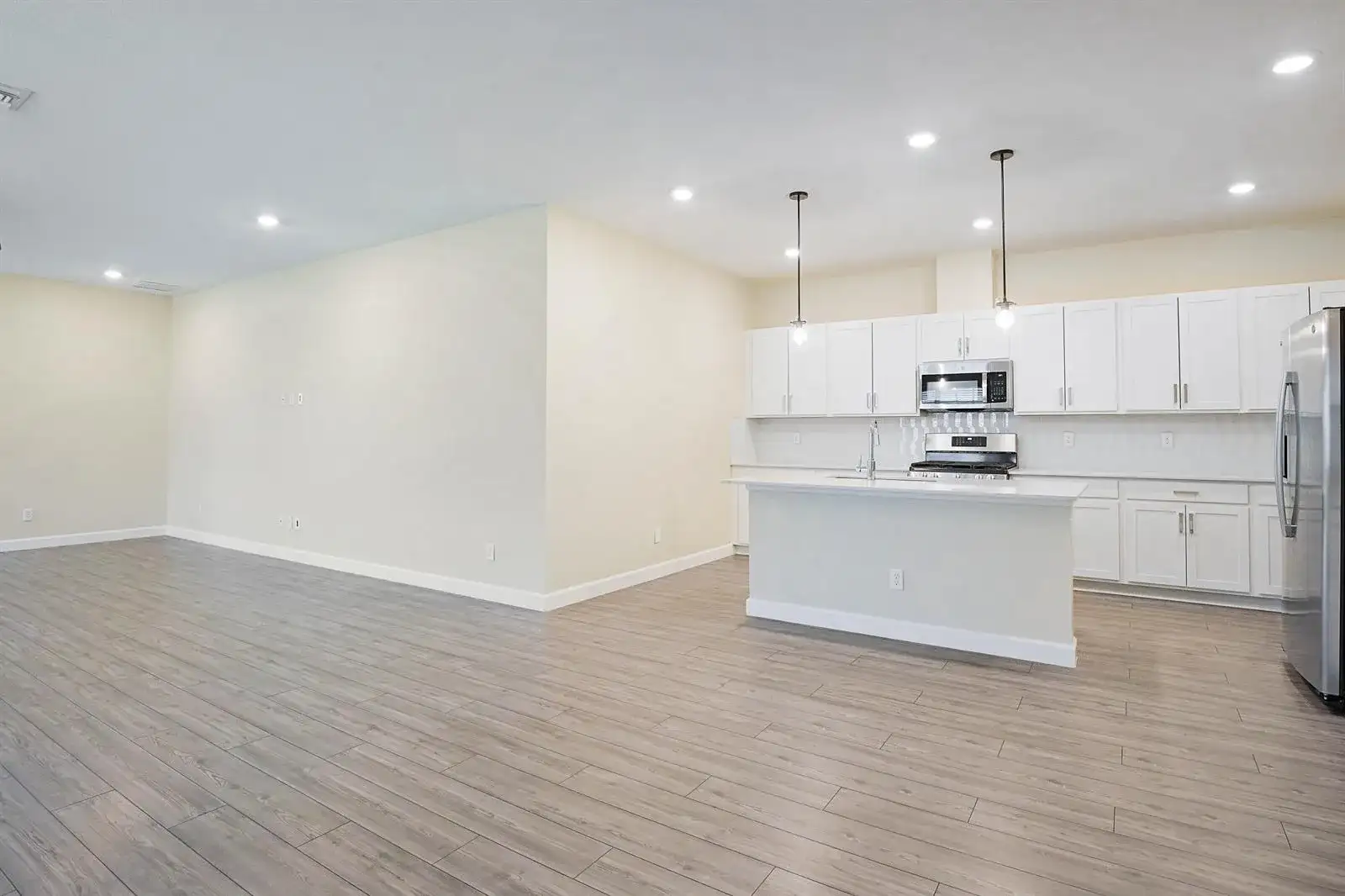 1217 HAYWAGON Trail, FL 33470 photo 4