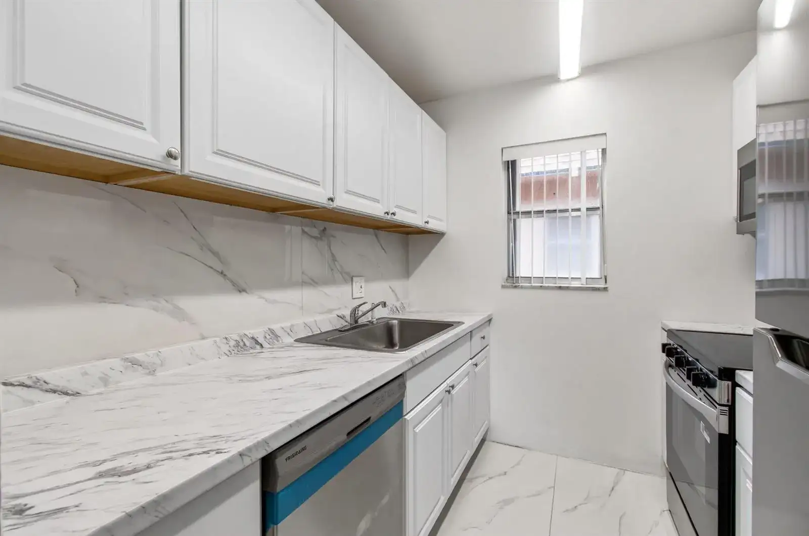 500 SW 2nd Avenue # 211, Boca Raton FL 33432 photo 3