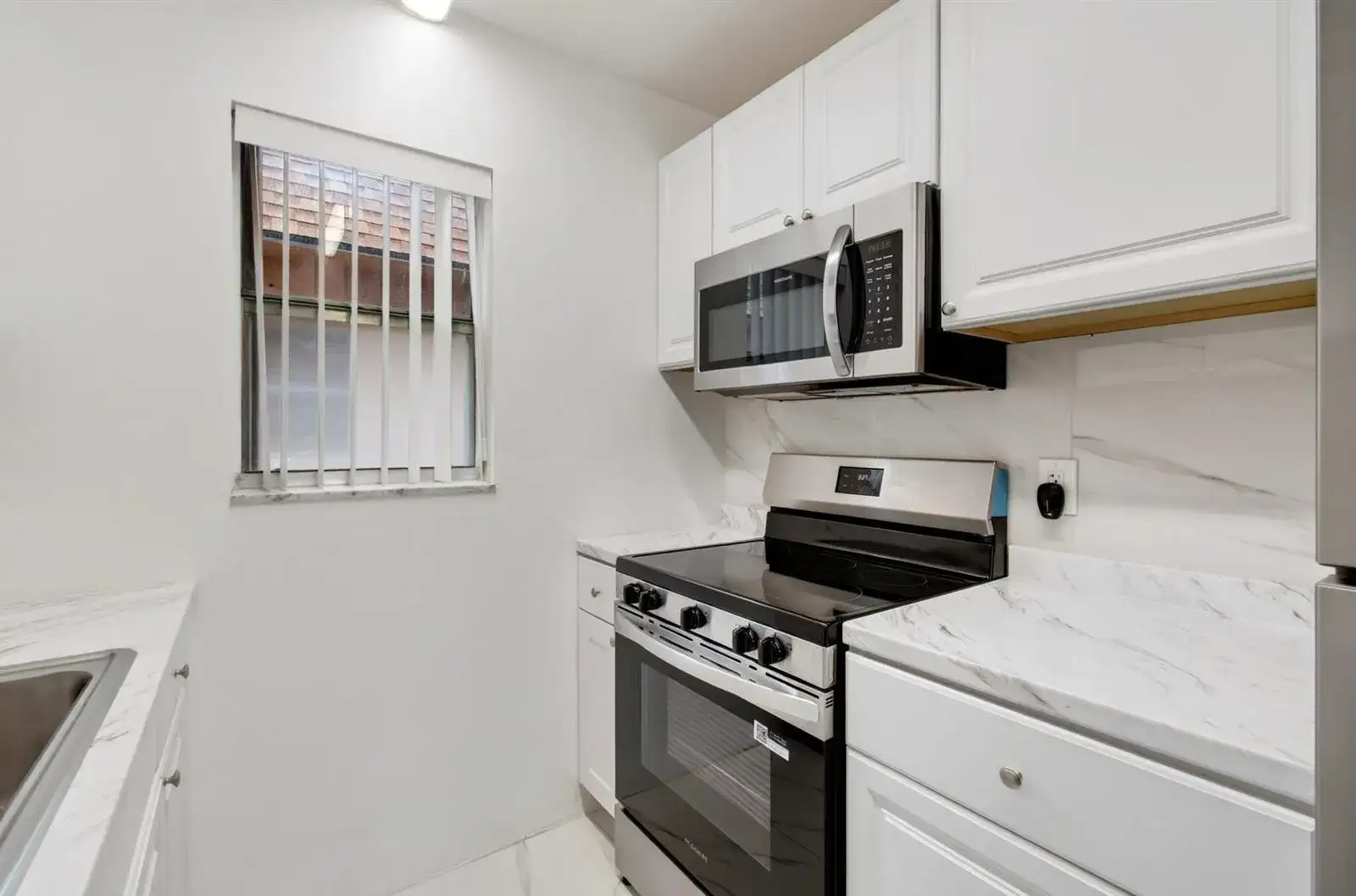 500 SW 2nd Avenue # 211, Boca Raton FL 33432 photo 4