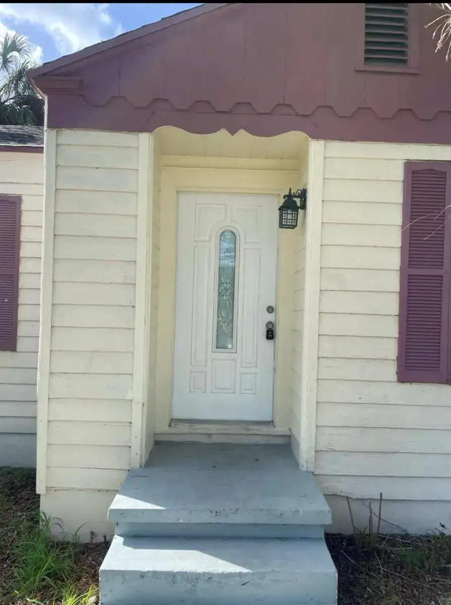 729 S 11th Street, Fort Pierce FL 34950 photo 4