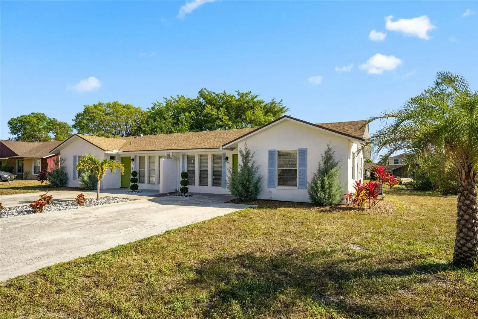 1494 Easthampton Circle, Wellington FL 33414 photo 2