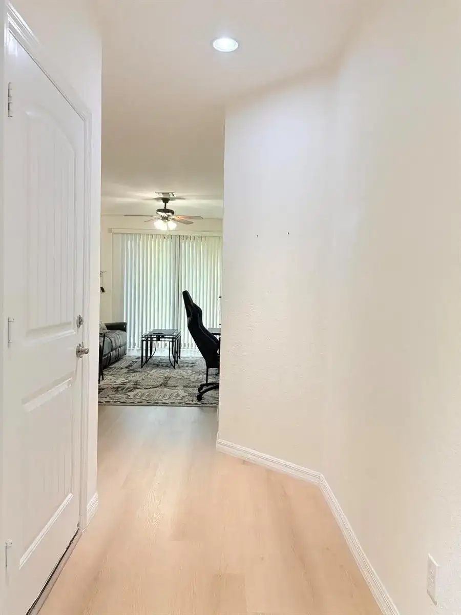 5026 S Astor Circle, Delray Beach FL 33484 photo 3